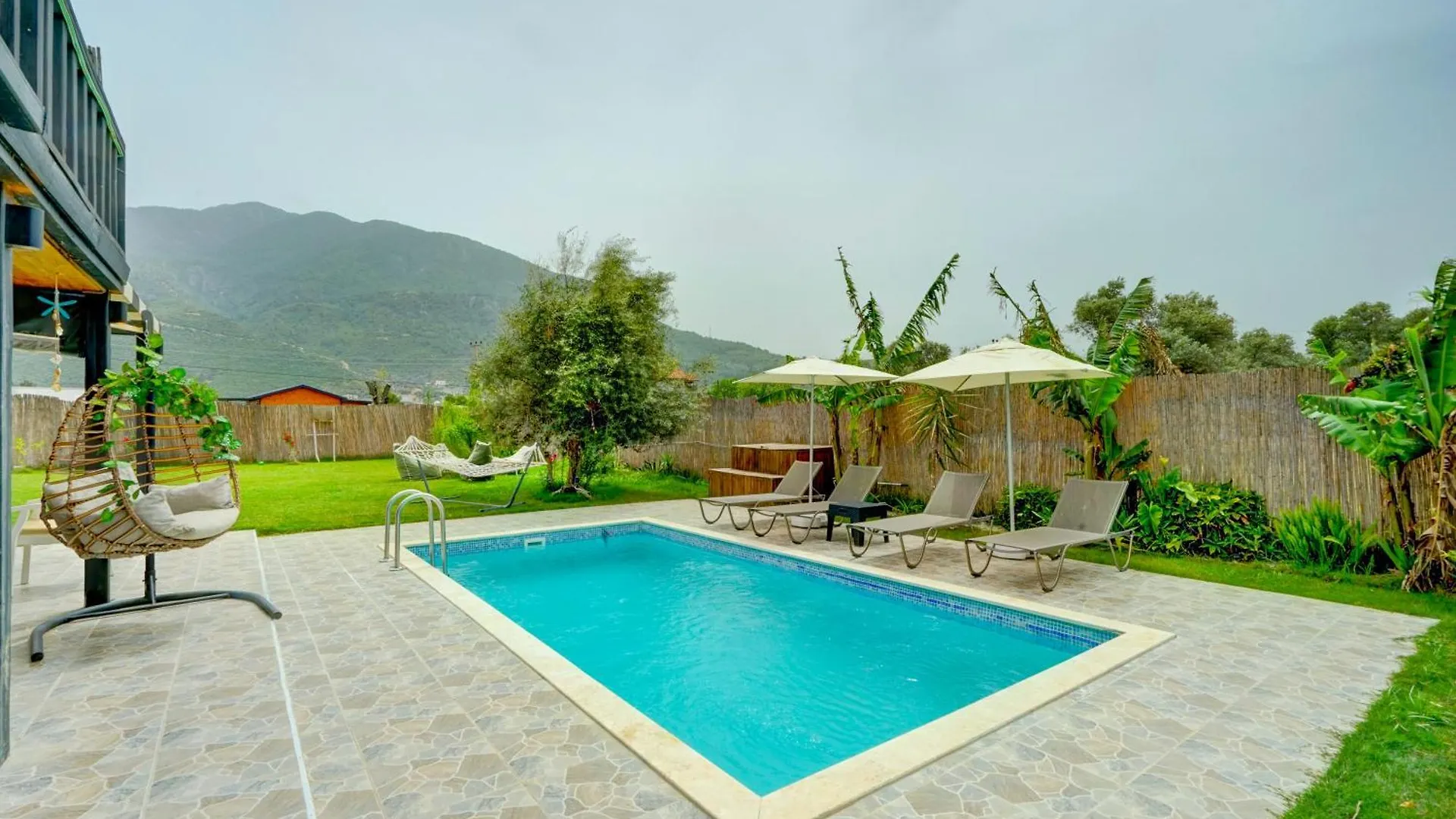 Aslan Villa Fethiye Denize Yakin Merkeze Yakin